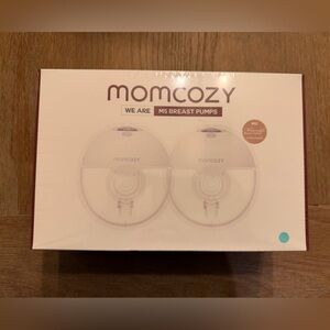 Momcozy M5 Breast Pumps - White